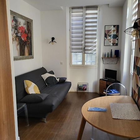 Appartement 2 Pieces Coeur Vieil Антиб Екстериор снимка
